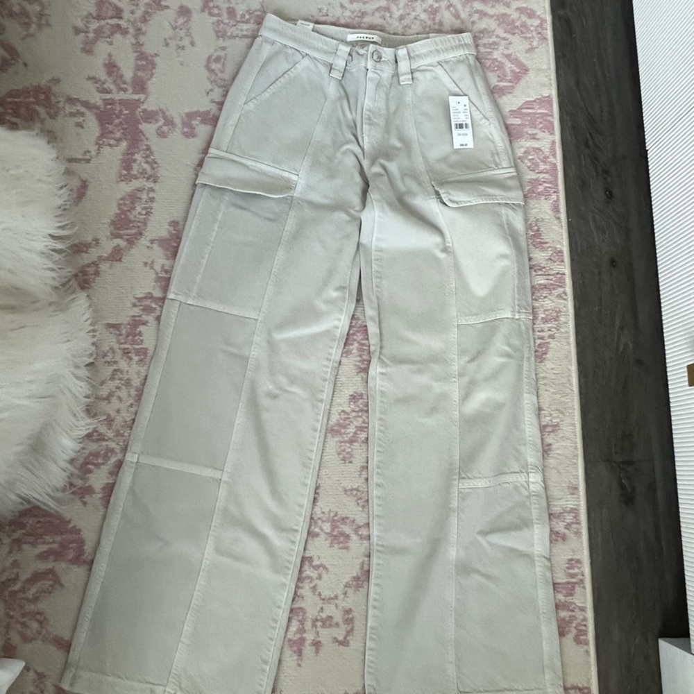 NWT low rise cargo pant